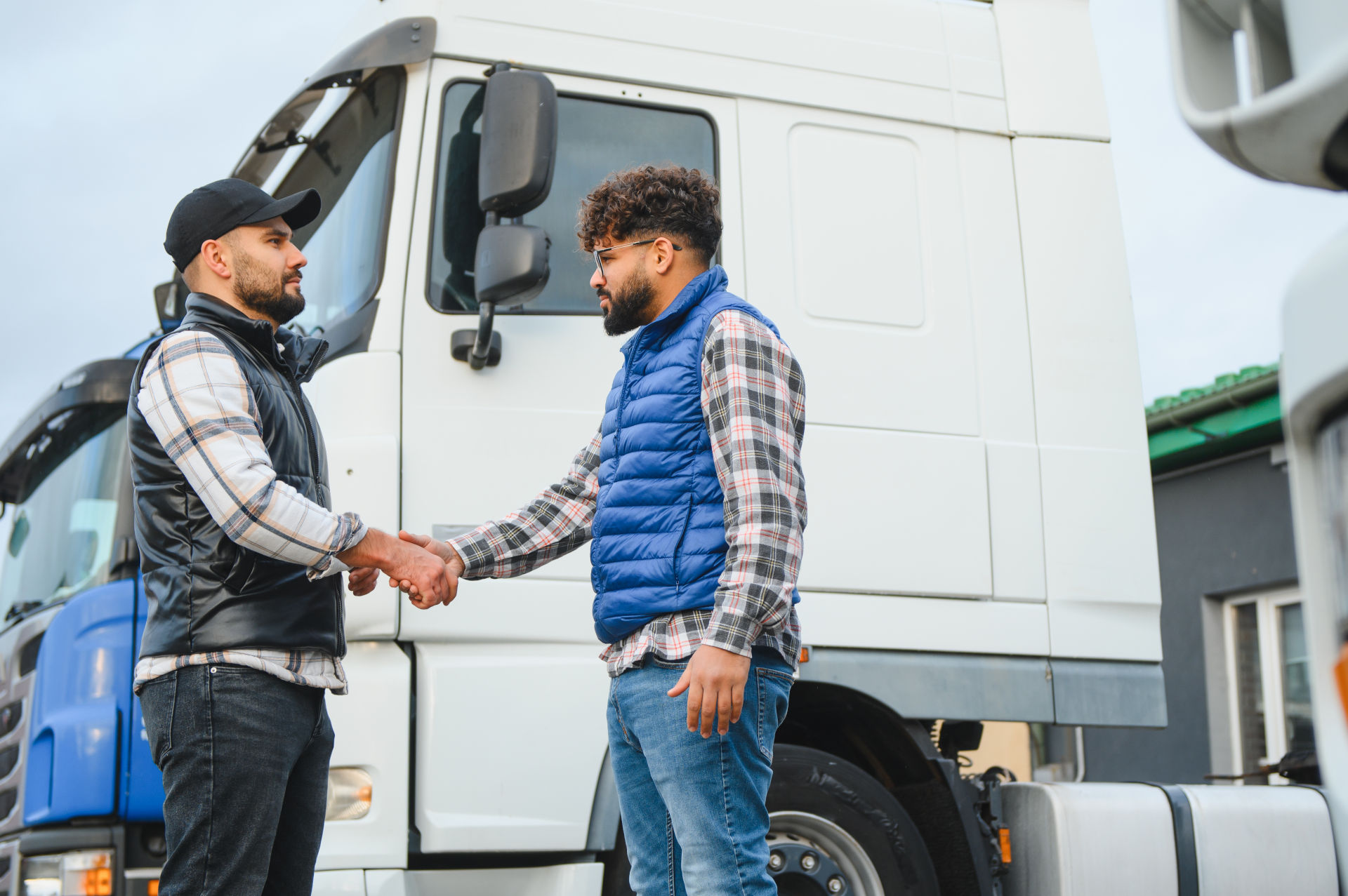 Partner With SH Ground Services for Transparent Trucking Rates